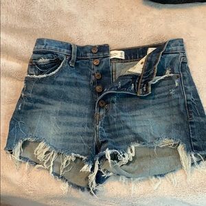 Abercrombie High Rise Mom Short